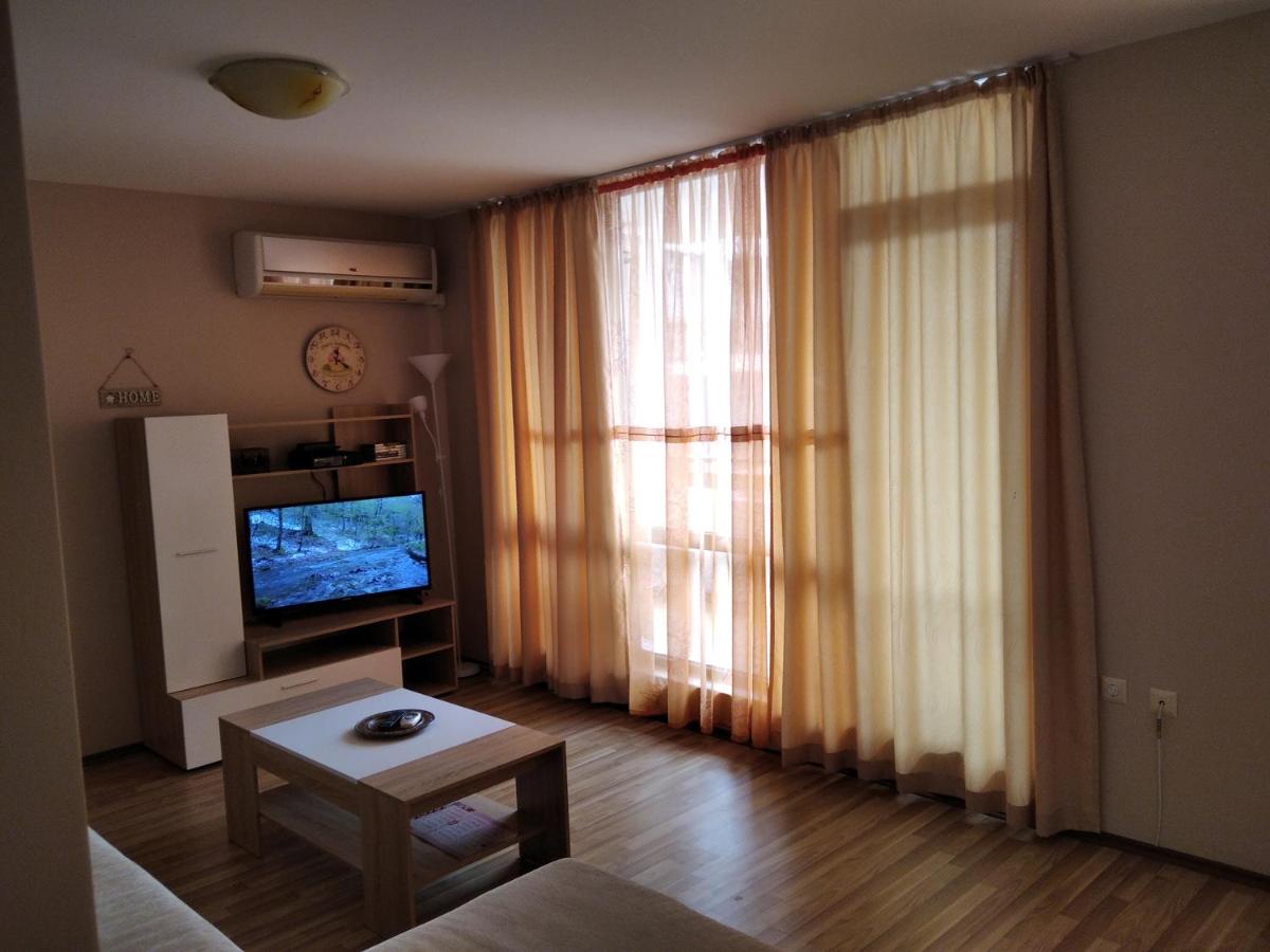 Victoria'S Apartments Nesebar Exteriör bild